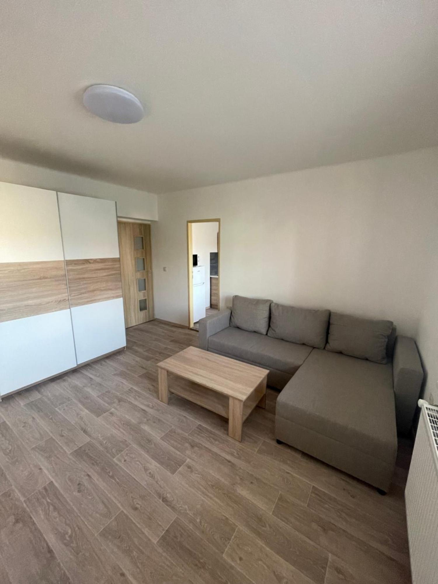 דצ'ין Apartmany Ferie מראה חיצוני תמונה