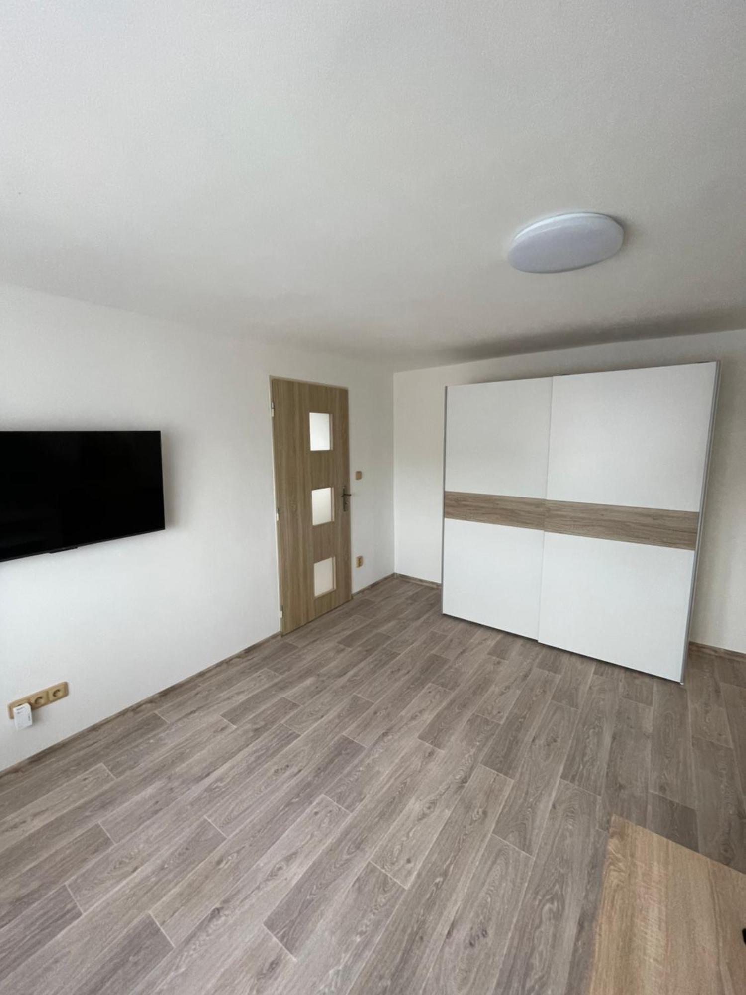 דצ'ין Apartmany Ferie מראה חיצוני תמונה